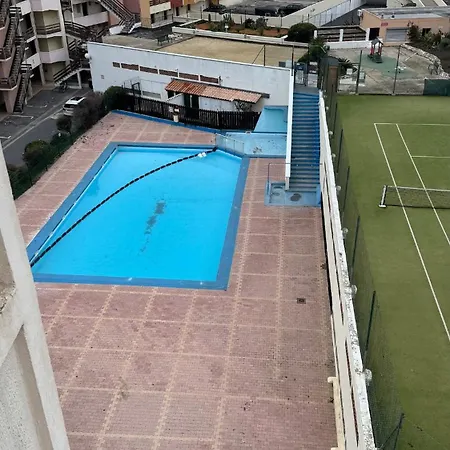 Avec Superbe Vue Pour 4 Personnes * Агд